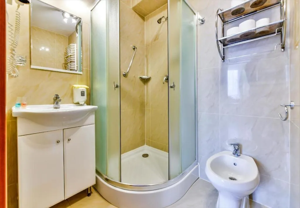 Awangarda Apartamenty Sobieski 코워브제크